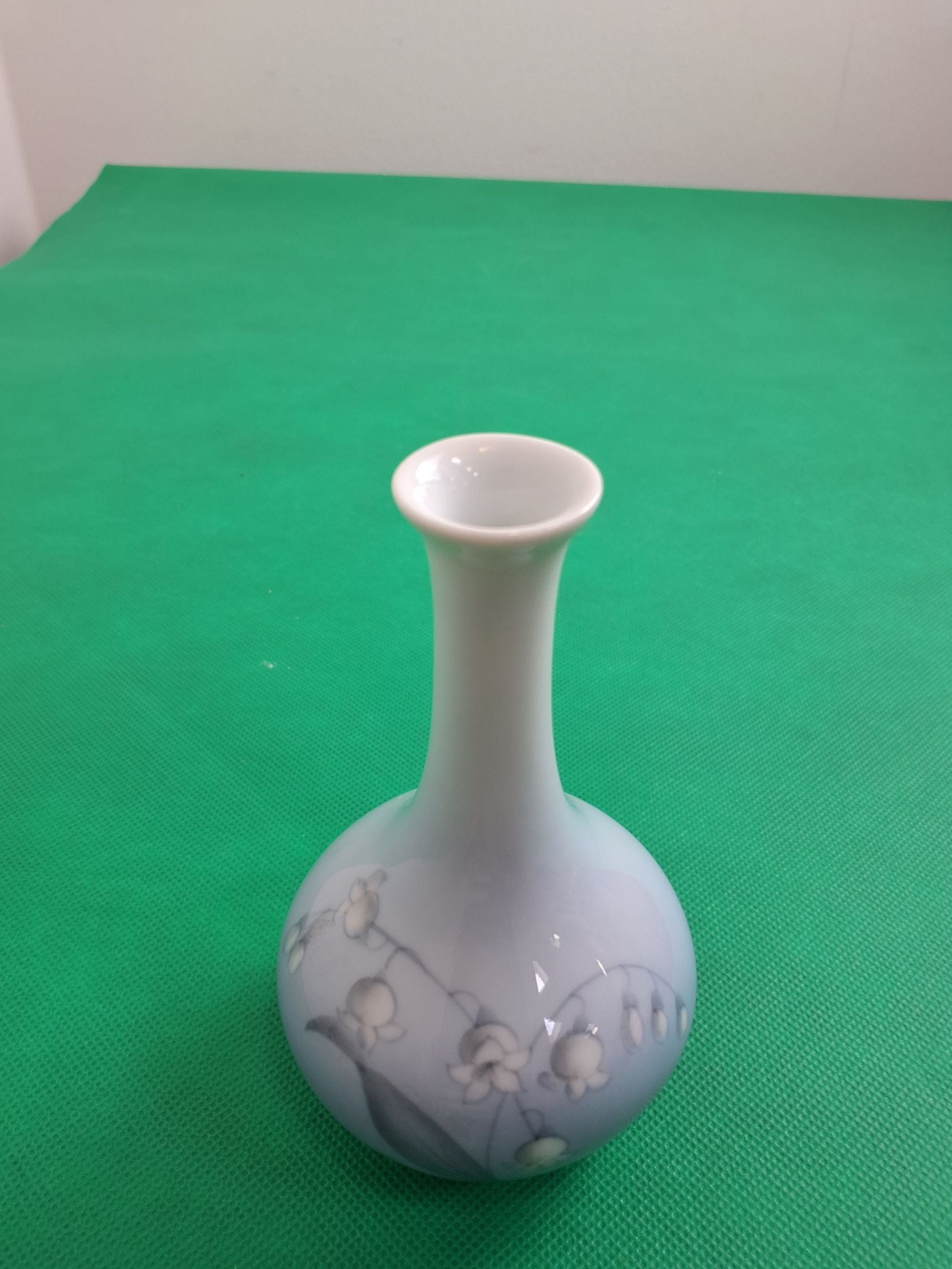 Vase fra B&G